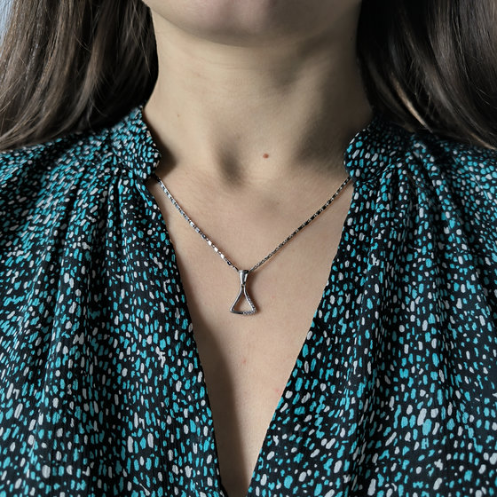 Silver pendant with 0.1ct fianites