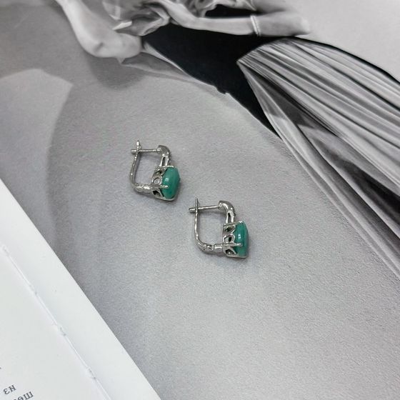 Серебряные серьги с изумрудом 4.782ct, фианитами