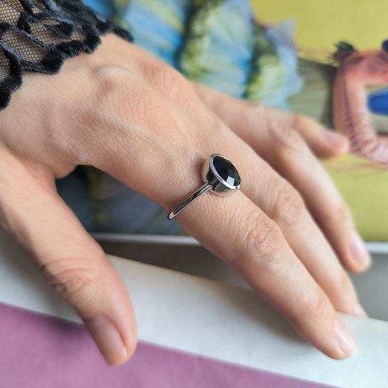 Silver ring with sapphire nano 2.26ct