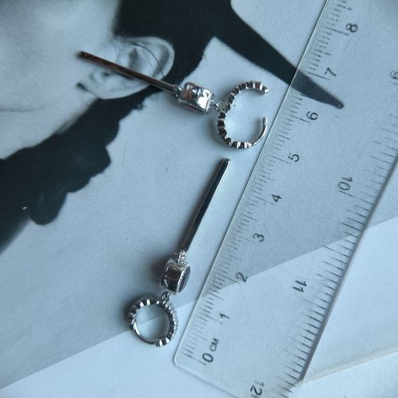 Silver earrings with garnet 2.425ct