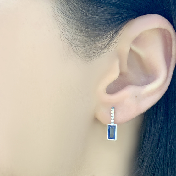 Silver earrings with a 0.711-carat nano sapphire