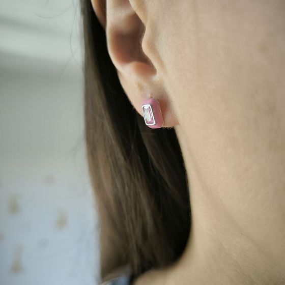 Silver earrings with phianites, semallu