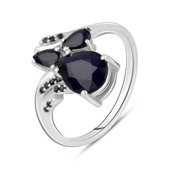 Silver ring with sapphire 2.67ct