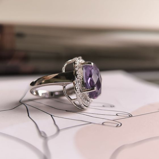 Срібна каблучка з олександритом 8.513ct