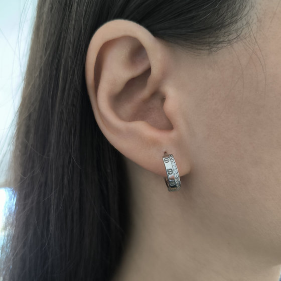Серебряные серьги с фианитами