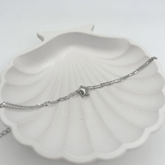 Silver bracelet without stones