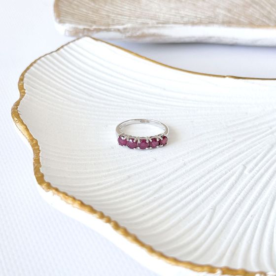 Серебряное кольцо с рубином 2.042ct
