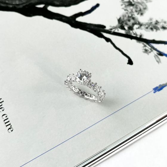Silver Ring with Fianites