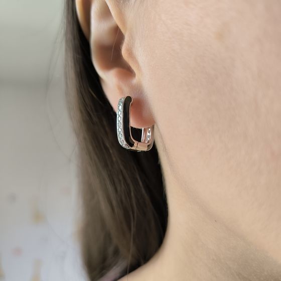 Silver earrings with phianites, semallu
