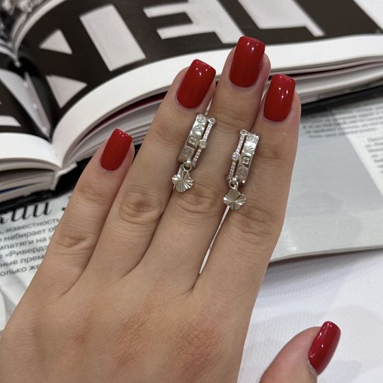 Silver Earrings with Fianites