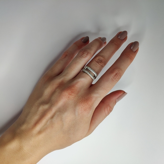 Silver Ring with Fianites