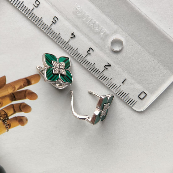 Silver earrings with malachite and cubic zirconia