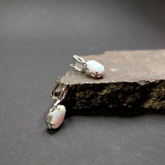 Срібні сережки з опалом 4.429ct, фіанітами