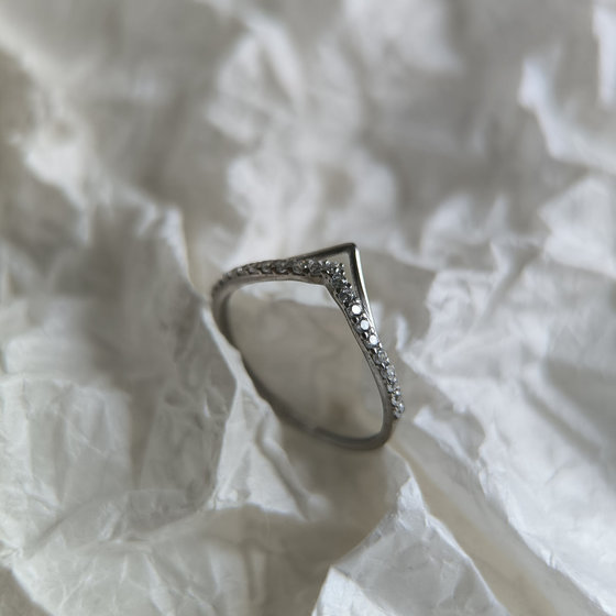 Silver ring with cubic zirconia