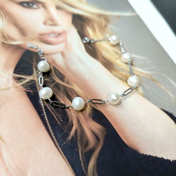Silver bracelet with baroque pearls