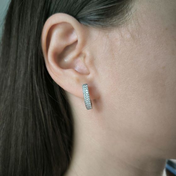 Серебряные серьги с фианитами