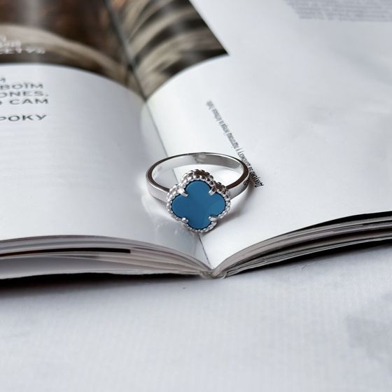 Silver ring with turquoise