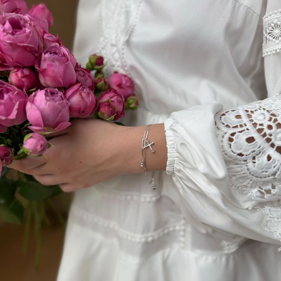 Silver bracelet with phianites
