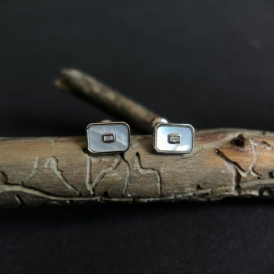 Silver earrings with mother-of-pearl, fianites