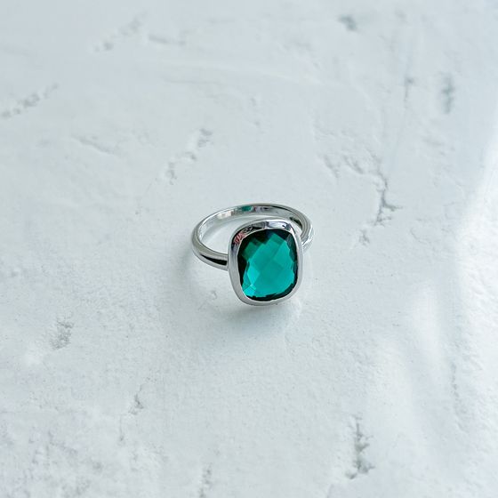 Silver ring with aquamarine nano