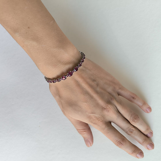 Silver bracelet with ruby 10.845ct