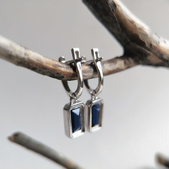 Silver earrings with nano sapphire 3.65ct