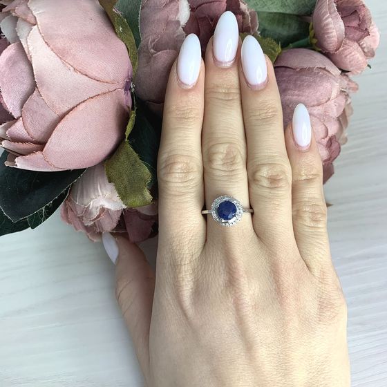 Серебряное кольцо с сапфиром 1.878ct