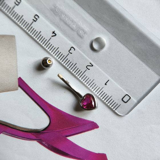 Silver piercing with cubic zirconia