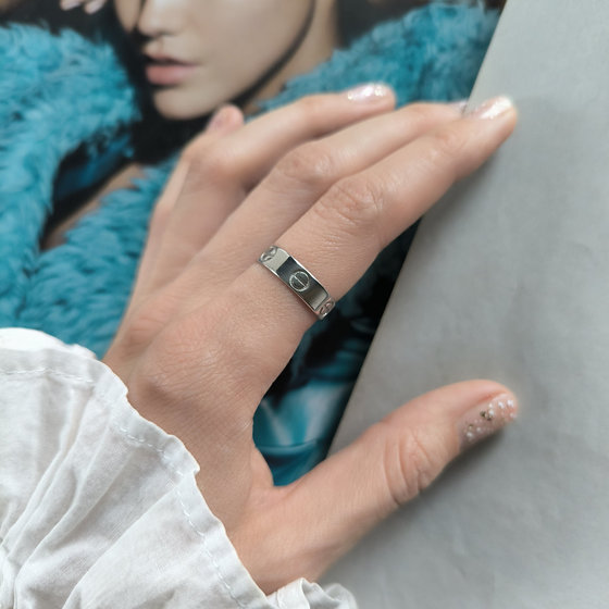 Silver ring without stones