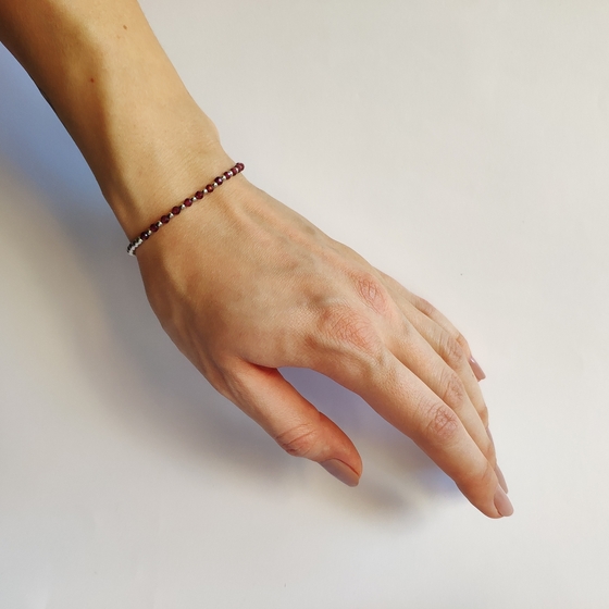 Срібний браслет з гранатом 13.62ct