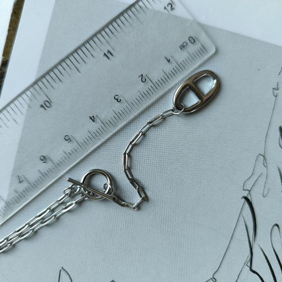 Silver necklace without stones
