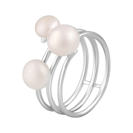 Silver ring with pearls