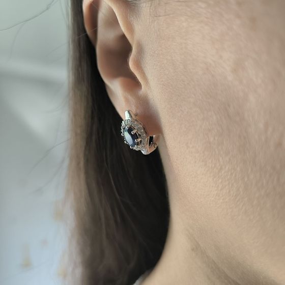 Серебряные серьги с сапфиром 4.21ct, фианитами