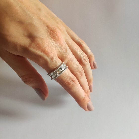 Silver Ring with Fianites