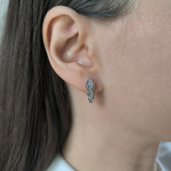 Серебряные серьги с фианитами