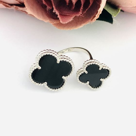 Silver ring with onyx