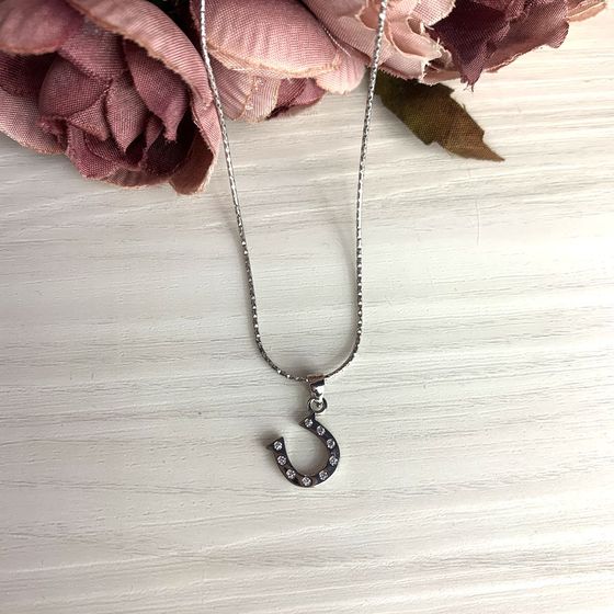 Silver pendant with phianites