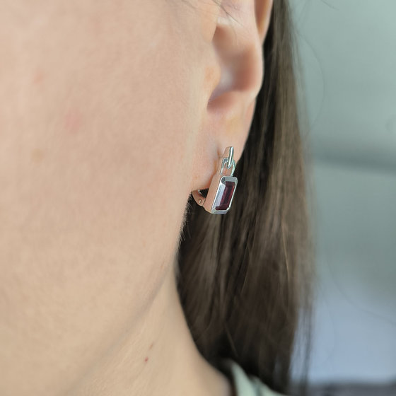 Silver Earrings with Nano Garnet, 2.523 ct