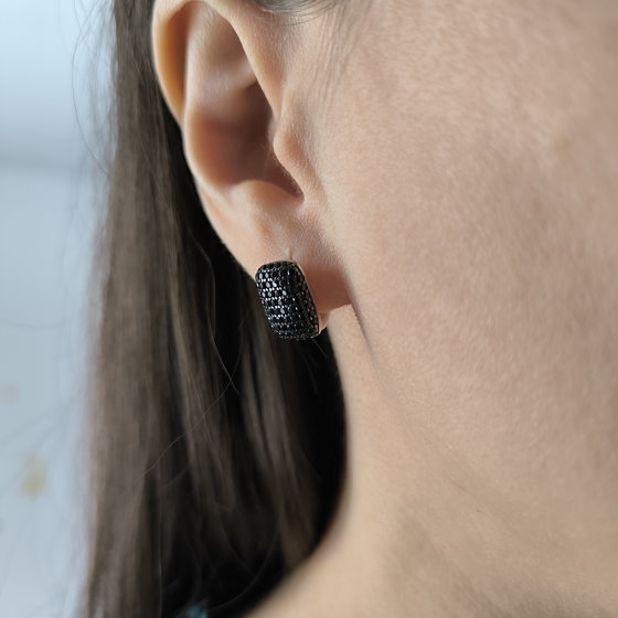Silver earrings with Phianites