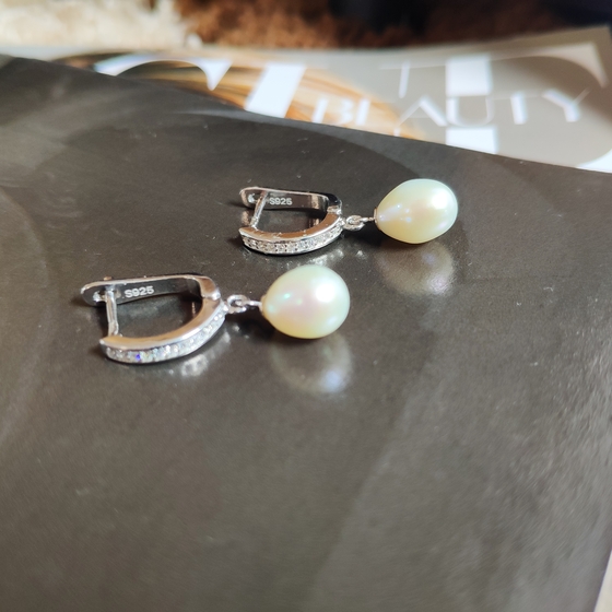 Silver Earrings with Pearls