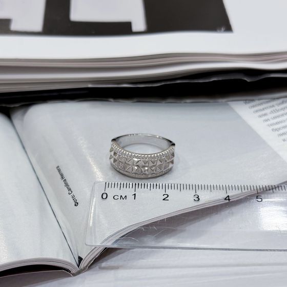 Silver Ring with Fianites