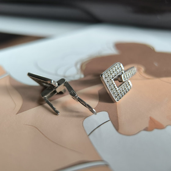 Silver earrings with cubic zirconia