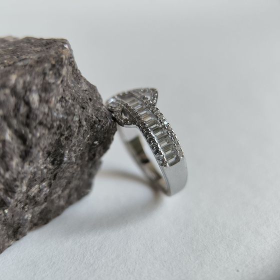 Silver Ring with Fianites