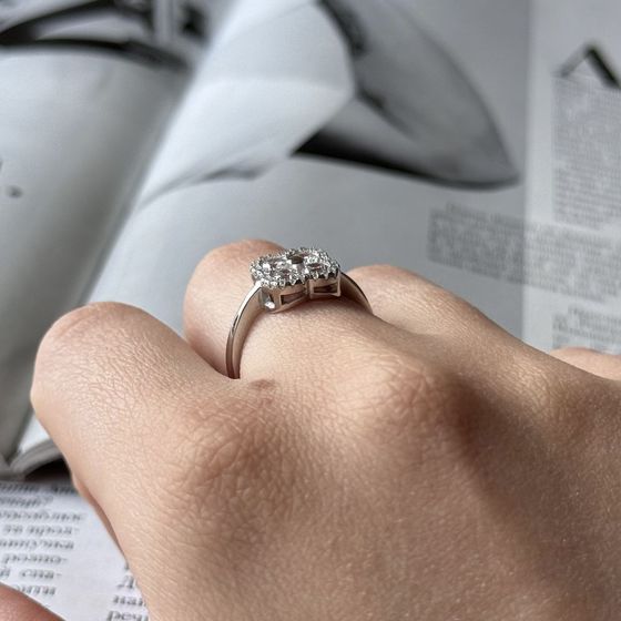 Silver Ring with Fianites