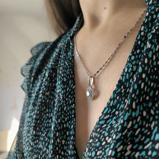 Срібна підвіска з топазом 2.704ct
