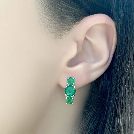 Silver earrings with emerald nano 3.2ct