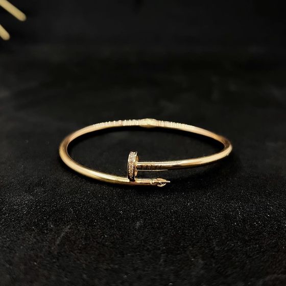 Золотой браслет с фианитами 0.22ct
