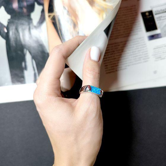 Silver ring with opal 0.931ct