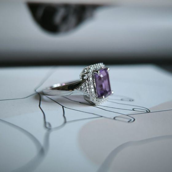 Silver ring with amethyst