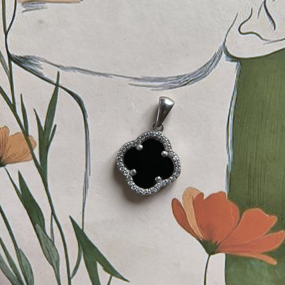 Silver pendant with onyx and cubic zirconia